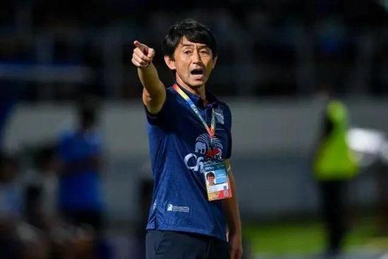 日本人伦一区二区三区