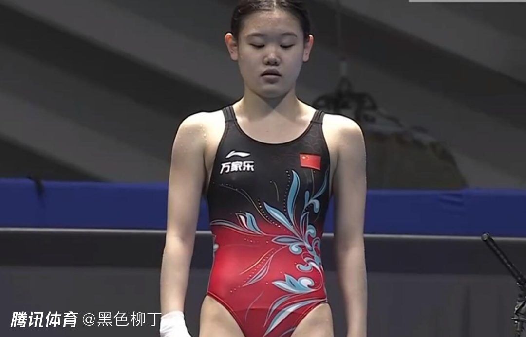 午夜av观看