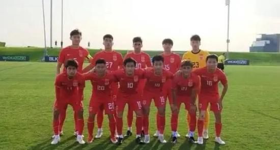 国产美女屁股直流白浆视频无遮挡