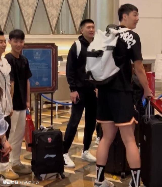 久久中文字幕制服丝袜美腿